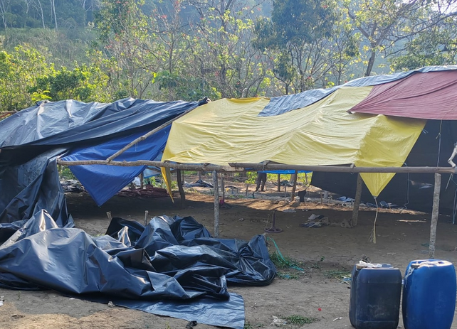 Campamento Archivo FGR